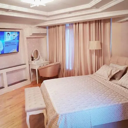 Apartment Stunning New Design Next To Park