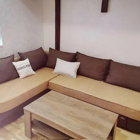 Apartment Stunning New Design Next To Park